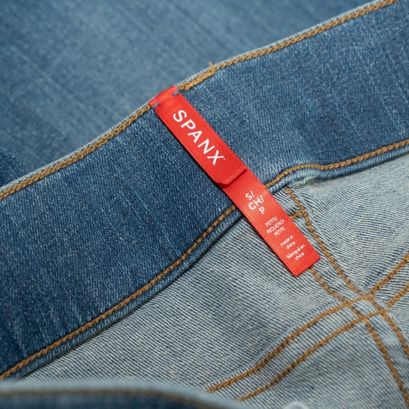 Spanx -  SPANXshape EveryWear Straight Leg Jeans - Picture 8 of 11